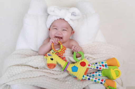 广州代怀试管生子六个月宝宝嗓子有痰